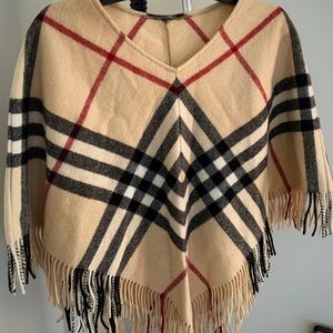 Burberry Plaid Women’s Poncho One Size